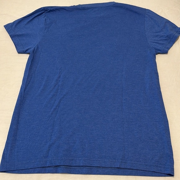 NWOT Chicago Cubs Heather Royal Wrigley Field Marquee Distressed Tee Size S - Picture 9 of 9